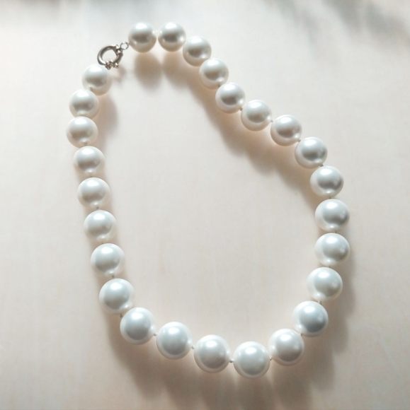 Jewelry - High End Vintage Faux Pearl 925 Necklace
